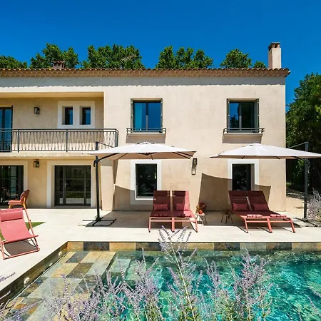 La Quintessence Des Alpilles *